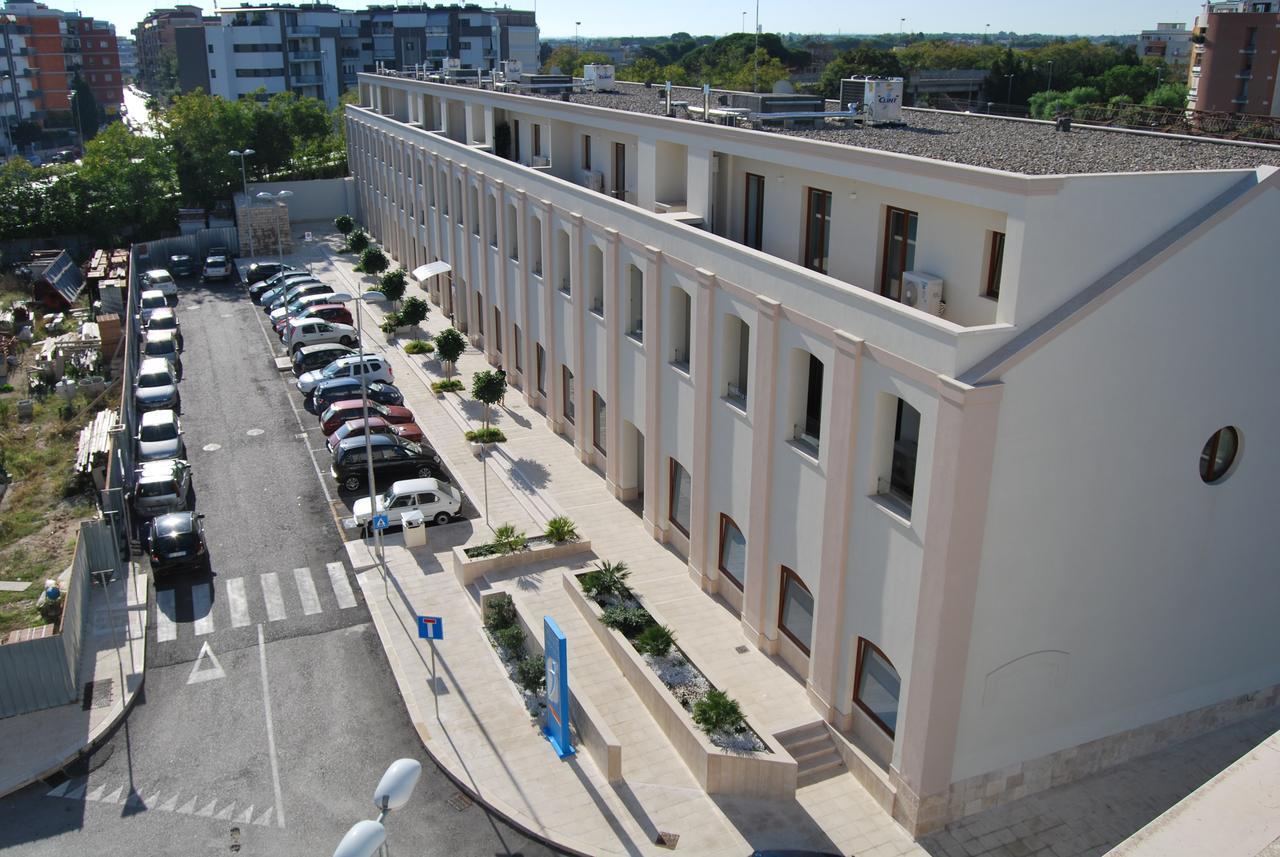 Residence Trani Zewnętrze zdjęcie